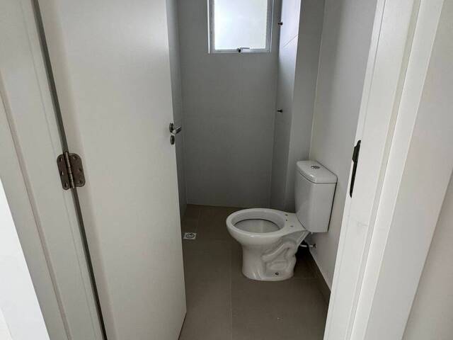 Apartamento para Venda em Joinville - 5