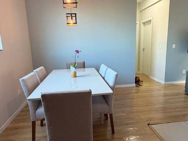 Apartamento para Venda em Joinville - 4
