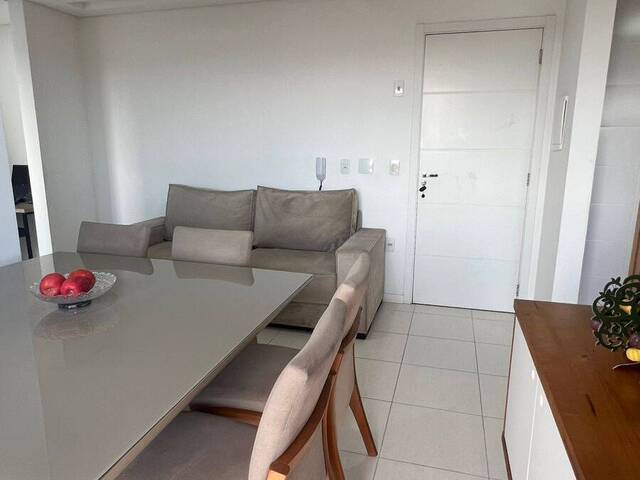 Apartamento para Venda em Joinville - 5