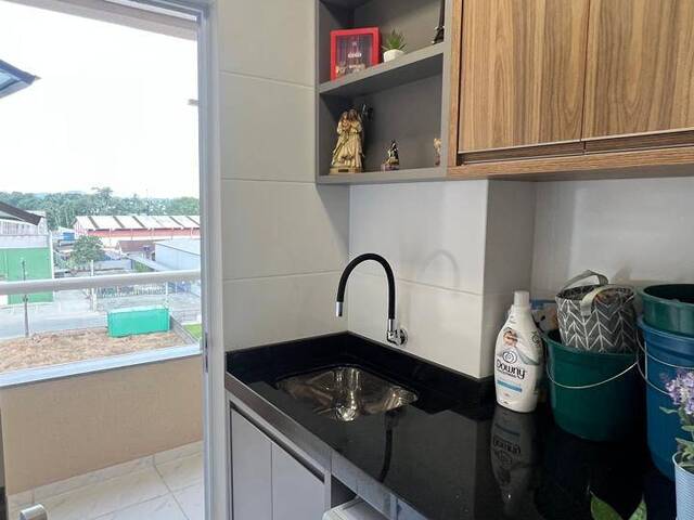 Apartamento para Venda em Joinville - 3