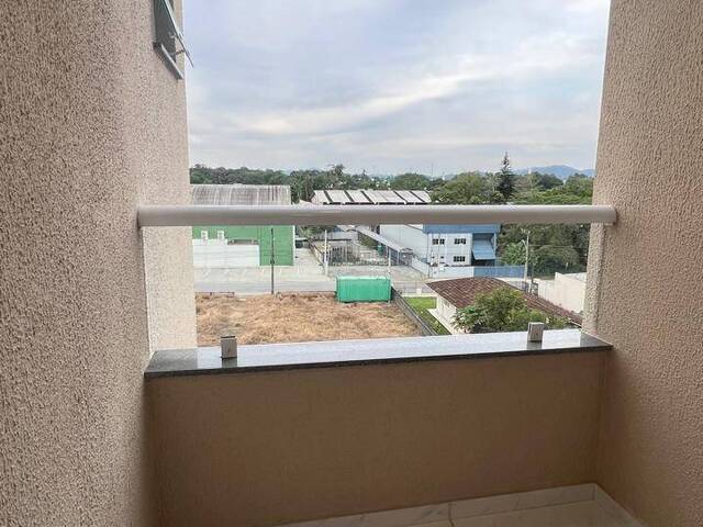 Apartamento para Venda em Joinville - 4